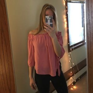 Off-the-shoulder top, pink